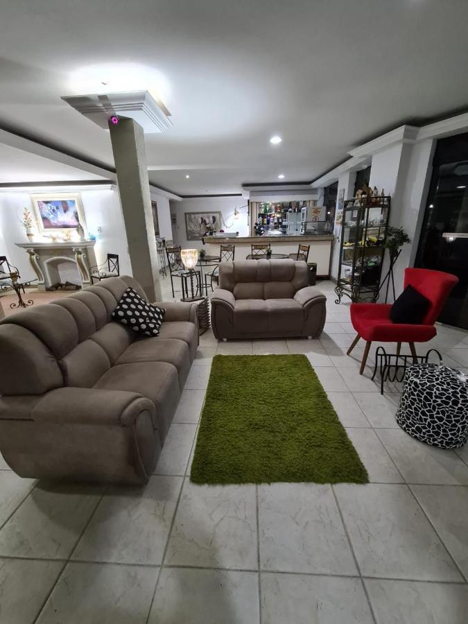 Águas de Lindóia Vitoria Garden酒店 外观 照片